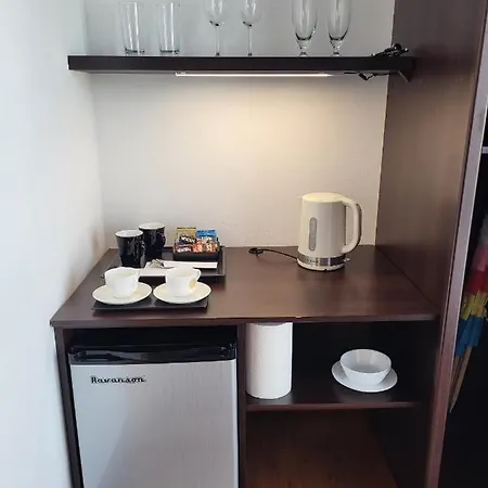 Pod 22 Bis ホームステイ *